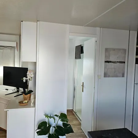 Area Parking Caravane Κάμπινγκ Σεβίλλη